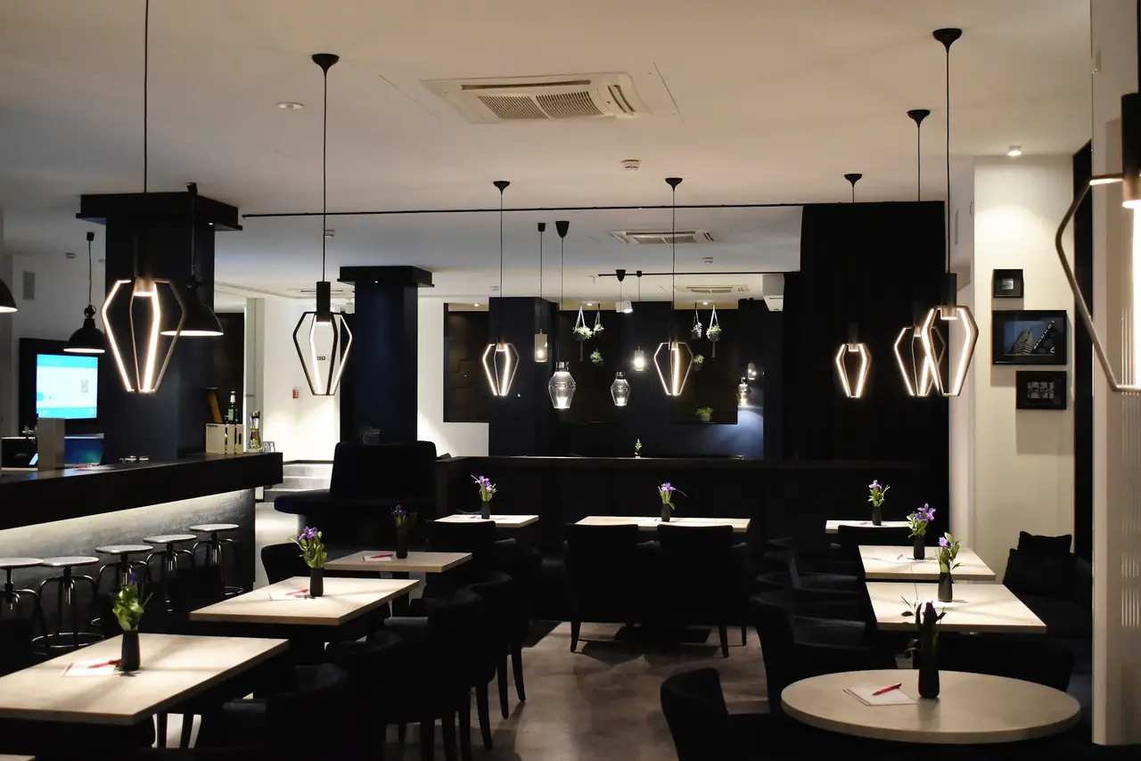 Temporary art-direction image: Hospitality or retail environment